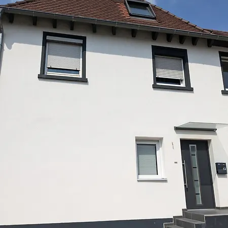 55qm Messe Wohnung, Trade Fair, 6 Minuten Zur Messe