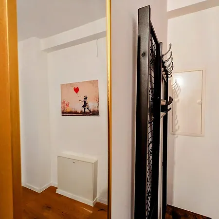 55qm Messe Wohnung, Trade Fair, 6 Minuten Zur Messe * راينشتيتن